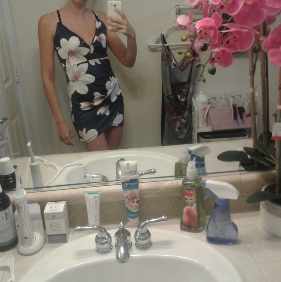 Blue flower dress - Picture 1 of 1